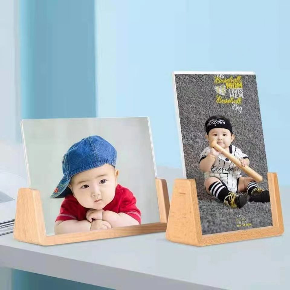 float frame for tabletop or wall with magnetic photo holder